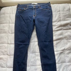 Abercrombie & Fitch Super Skinny Jean